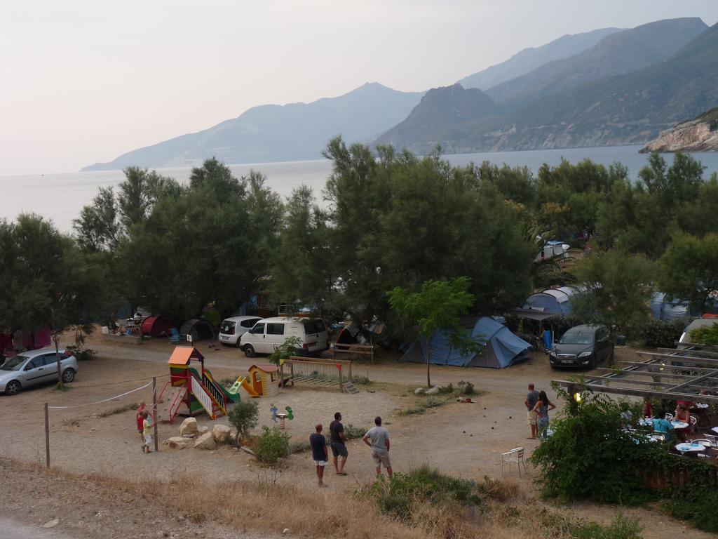 Camping Mobile Home U Sole Marinu Patrimonio Exteriér fotografie